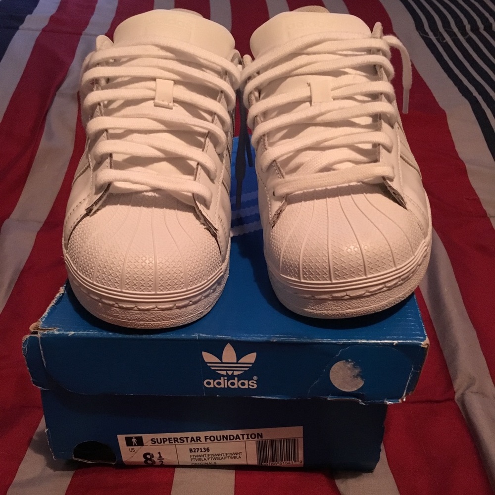ADIDAS ORIGINAL SUPERSTAR SHOES